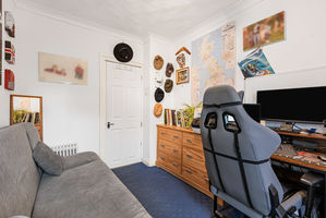 Bedroom- click for photo gallery